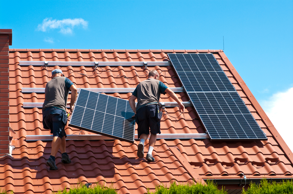 Ministerul Mediului supune consultării publice proiectul de Ordin pentru aprobarea Ghidului de finanțare “Casa Verde” pentru instalarea sistemelor fotovoltaice